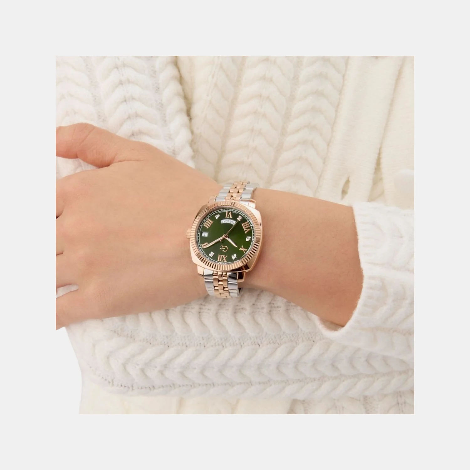 Gc Flair Coussin Lady Women Quartz Green Dial Analog Stainless Steel Watch Z44004L3 - Image 6