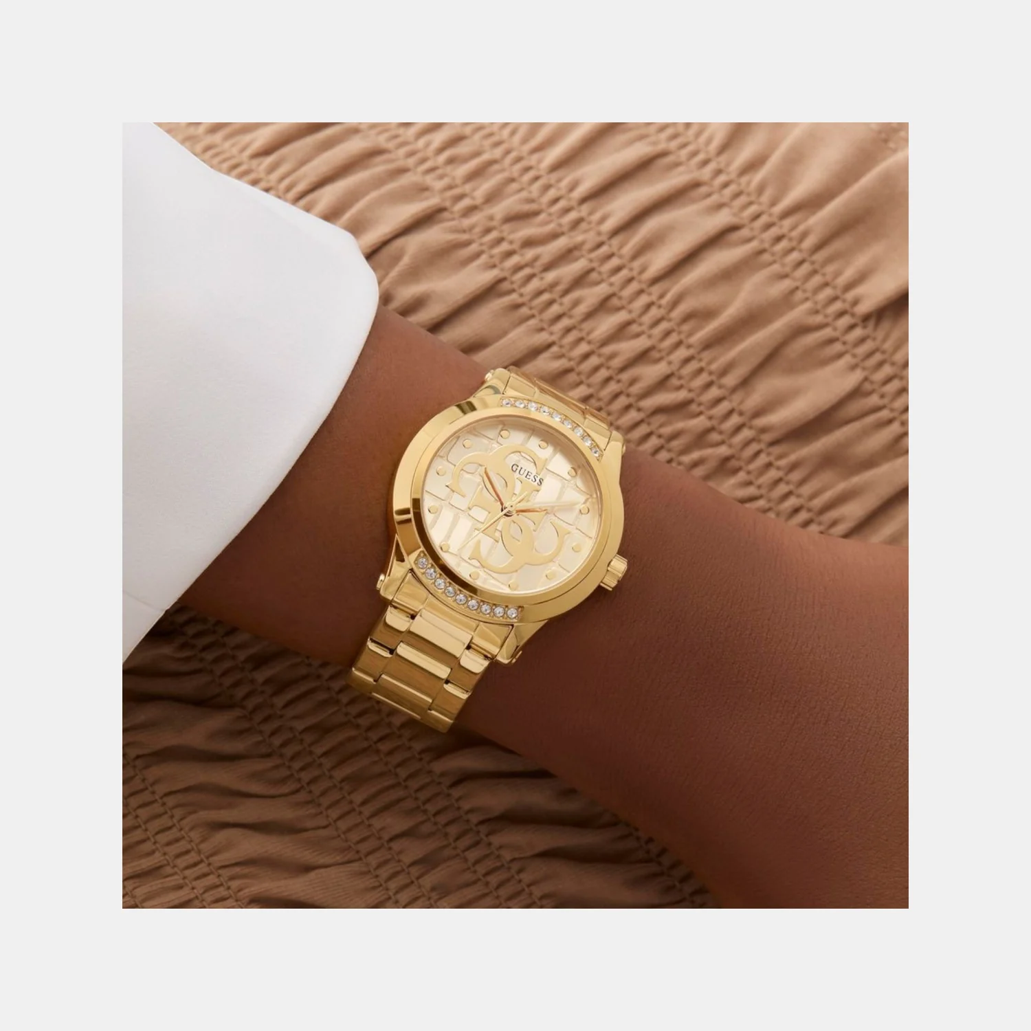 Annette Women Quartz Champagne Dial Analog Stainless Steel Watch GW0861L2 - Image 9