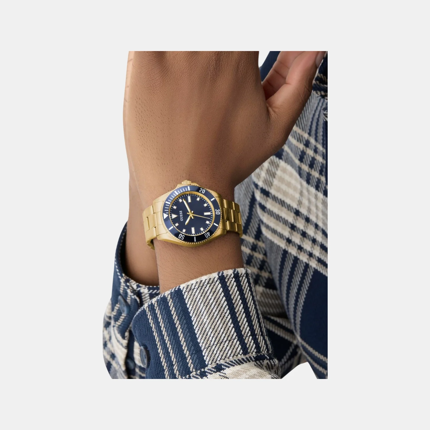 Cliff Men Quartz Blue Dial Analog Stainless Steel Watch GW0968G2 - Image 3