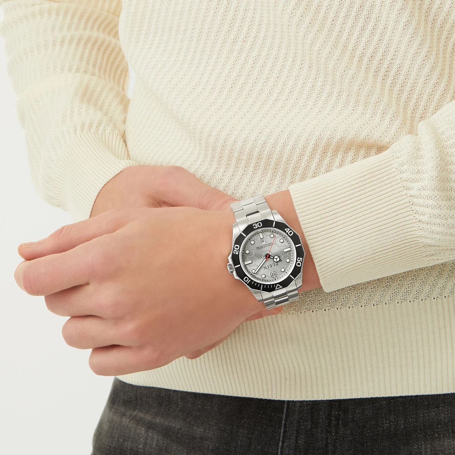 Men Quartz Grey Dial Analog Stainless Steel Watch PW2GA0326 - Image 3